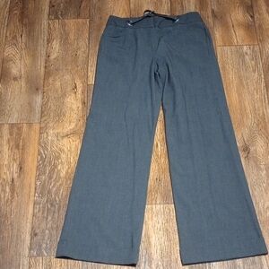 Larry Levine Charcoal Ankle Dress Trousers With Flat Waist Mid Rise Size 6